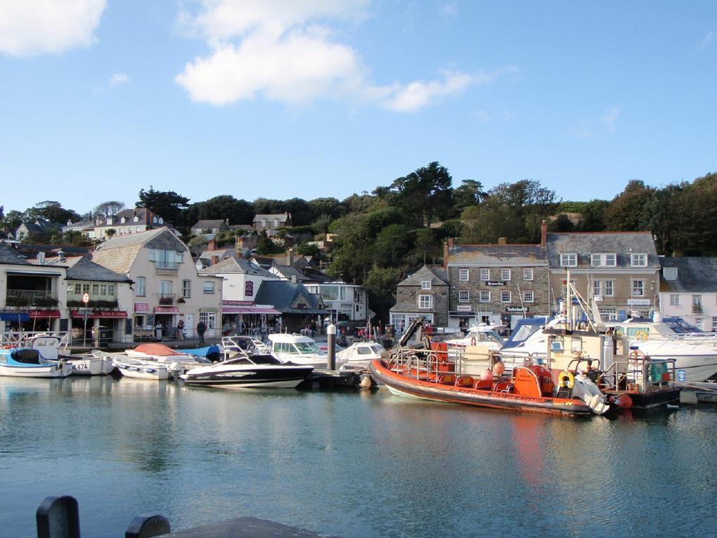 Chalets & Lodges At Atlantic Bays Holiday Park Padstow Exterior foto